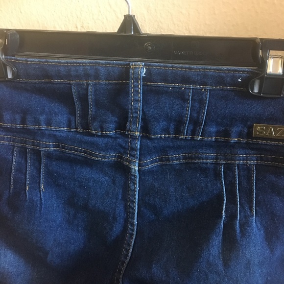 *3 for $20* Saza Distressed High Waisted Jeans - Picture 5 of 7